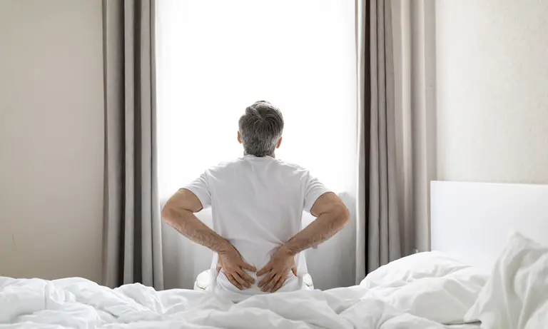 Quel boxspring pour le mal de dos ? Trouvez le soutien idéal