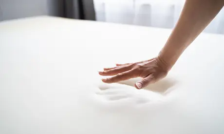 L'Histoire de la Mousse à Mémoire de Forme : De la NASA à Votre Lit 